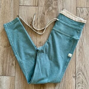 Vuori Daily Leggings Size Small